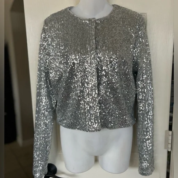Good American Cluster Sequin Crop Cardigan L NWT - Picture 4 of 13